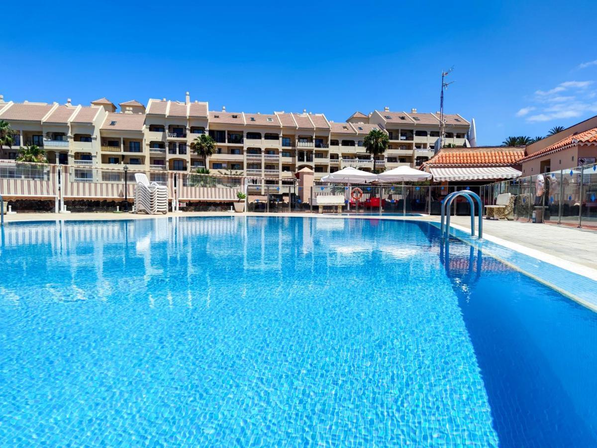 Los Cristianos - Heated Swimming Pool Air-Conditioned Екстериор снимка
