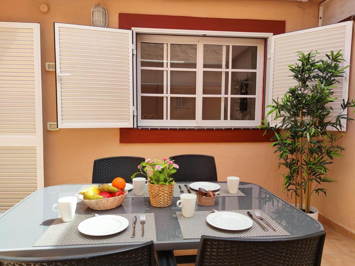 Los Cristianos - Heated Swimming Pool Air-Conditioned Екстериор снимка