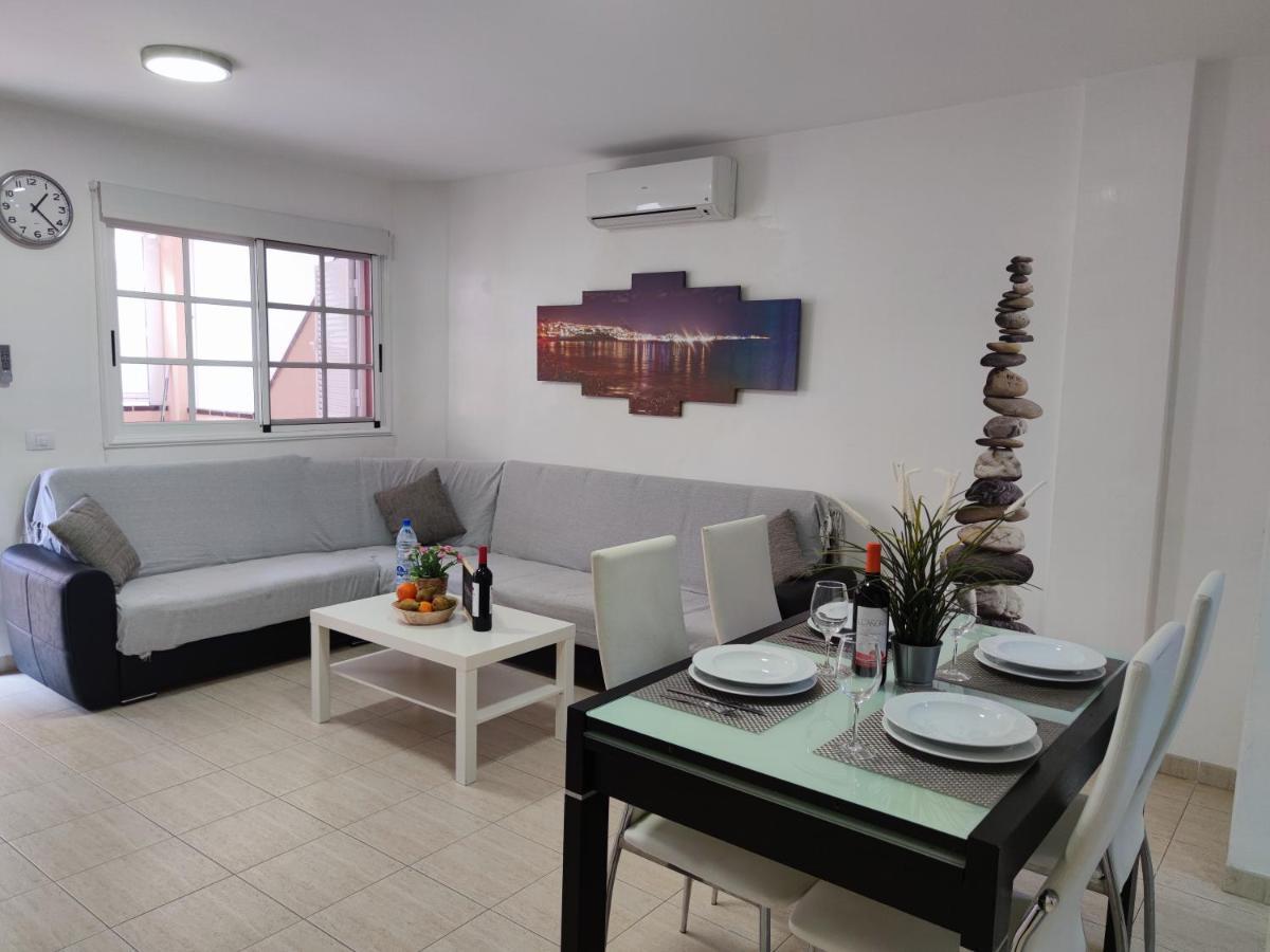 Los Cristianos - Heated Swimming Pool Air-Conditioned Екстериор снимка